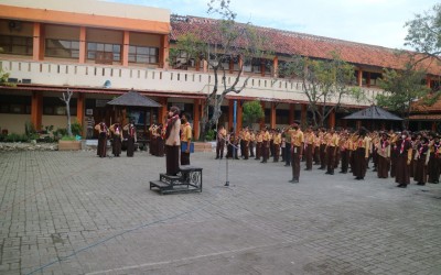 Kemah Bakti OSIS dan Upacara Peringatan Hari Pramuka